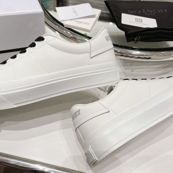 g1vency sneaker