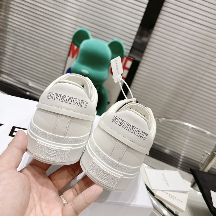 g1vency sneaker