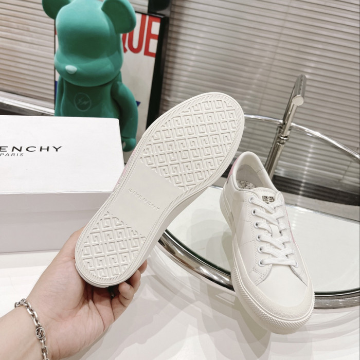 g1vency sneaker