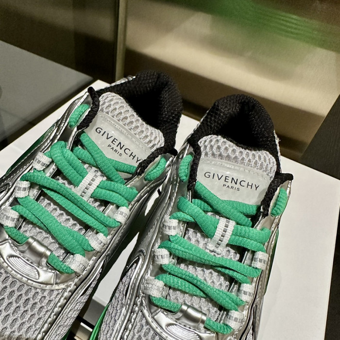 g1vency sneaker