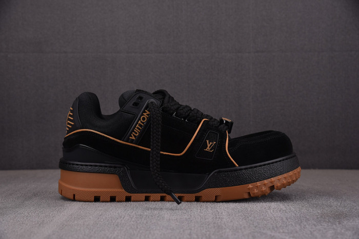 lovt sneaker