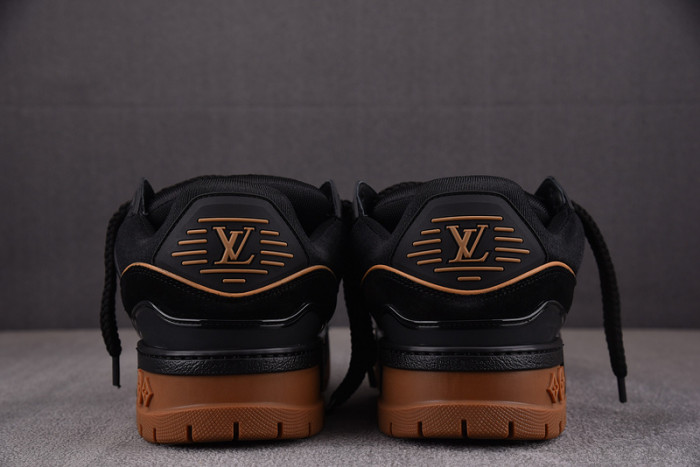 lovt sneaker