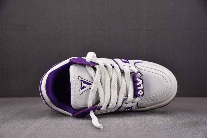 lovt sneaker