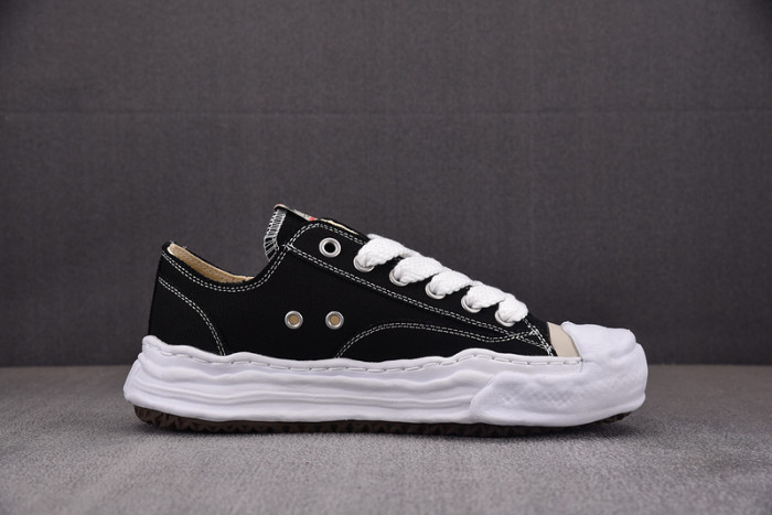 maison mihara yasuhiro sneaker