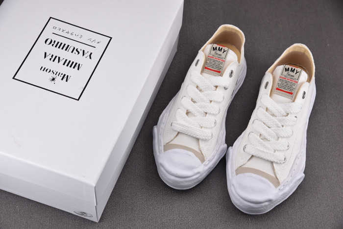 maison mihara yasuhiro sneaker