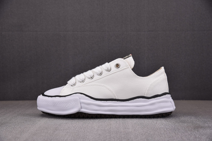 maison mihara yasuhiro sneaker