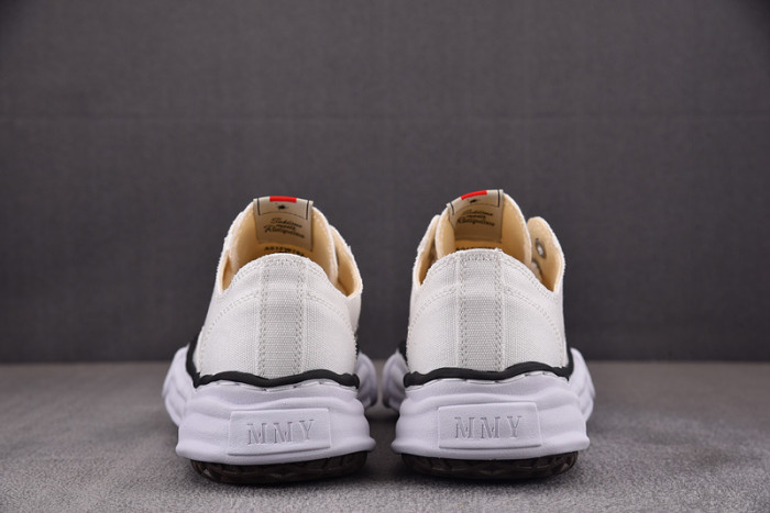 maison mihara yasuhiro sneaker