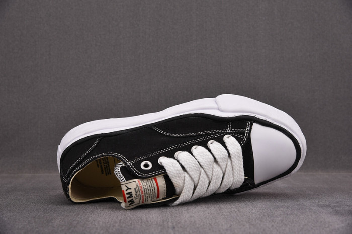 maison mihara yasuhiro sneaker