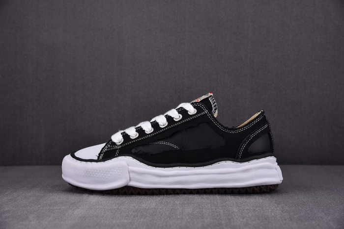 maison mihara yasuhiro sneaker