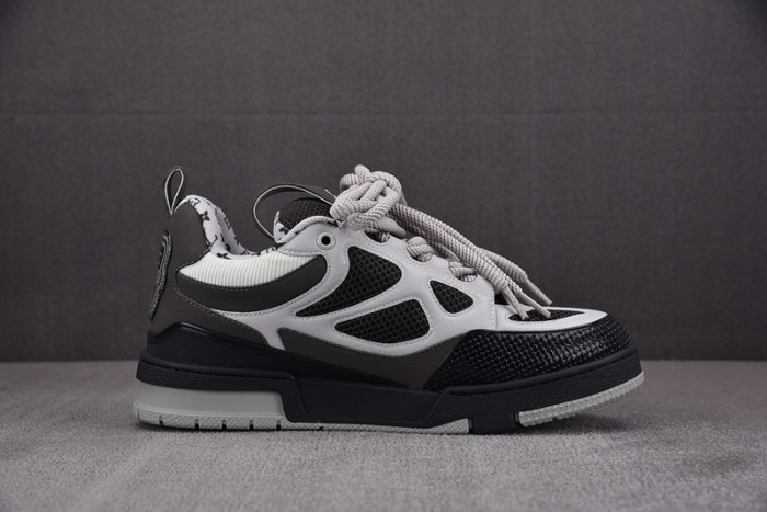 lovt sneaker