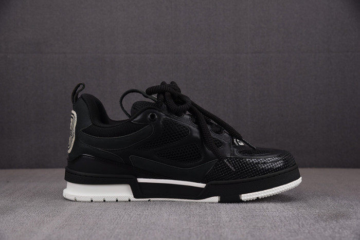 lovt sneaker