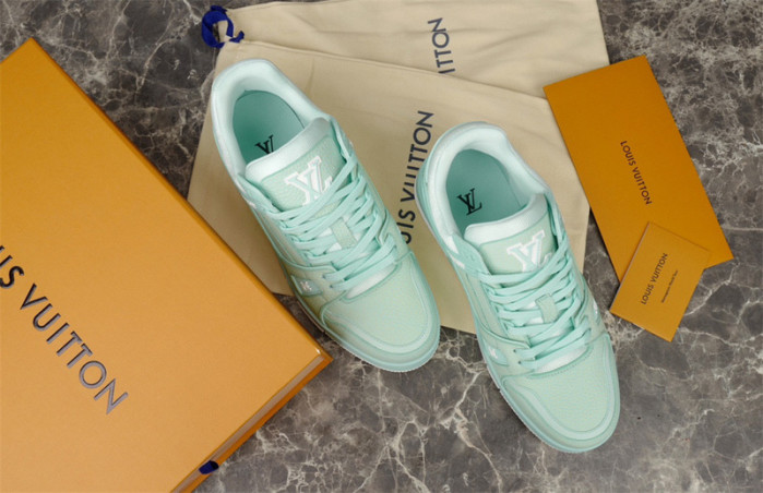 lovt sneaker