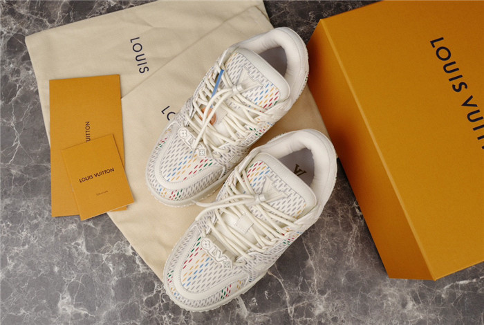 lovt sneaker