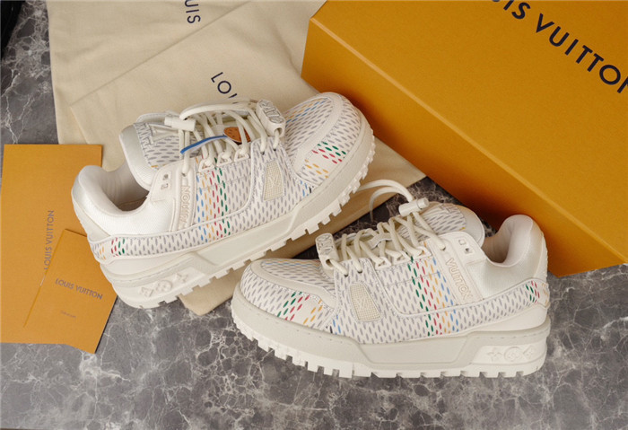lovt sneaker