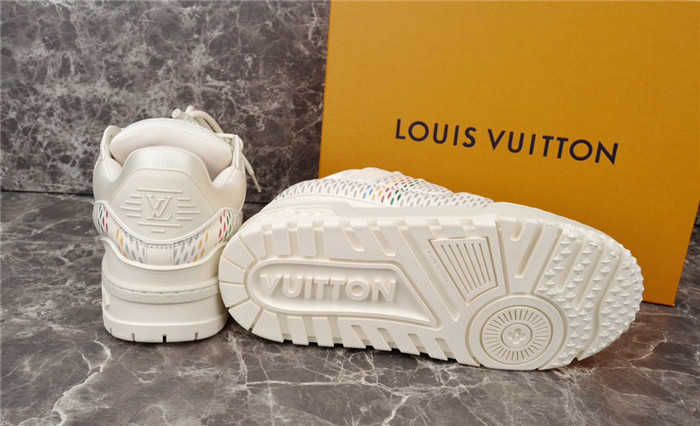 lovt sneaker