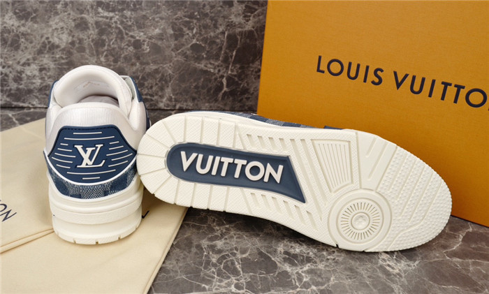 lovt sneaker