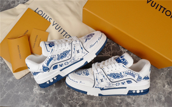 lovt sneaker
