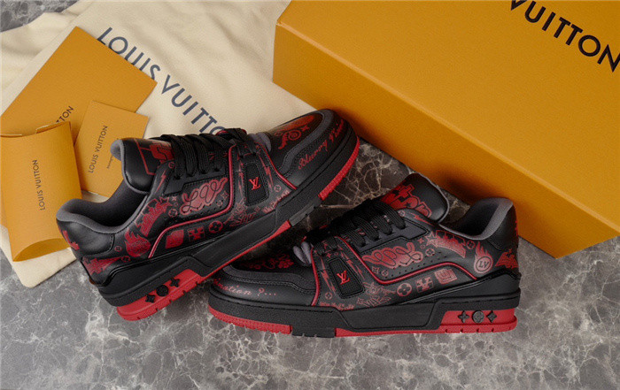lovt sneaker