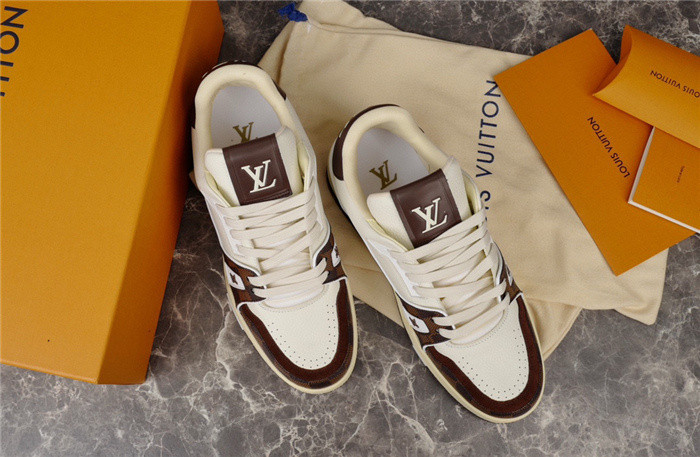 lovt sneaker