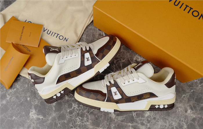 lovt sneaker