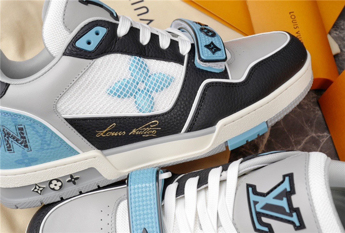 lovt sneaker