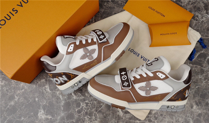 lovt sneaker