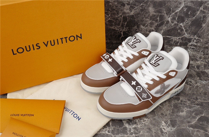 lovt sneaker