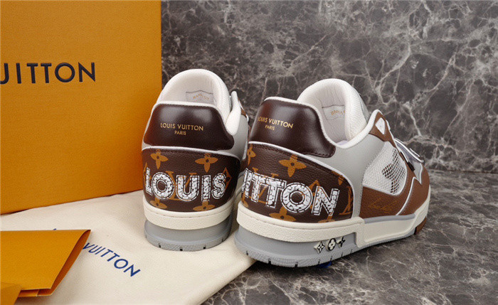 lovt sneaker