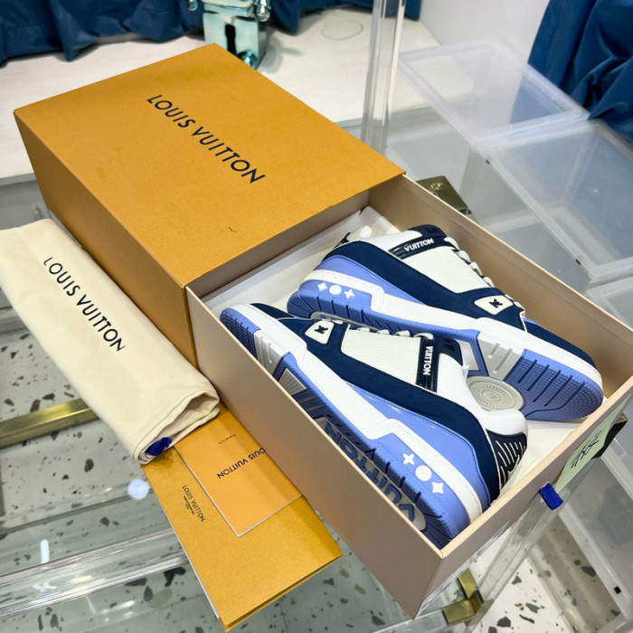 lovt sneaker