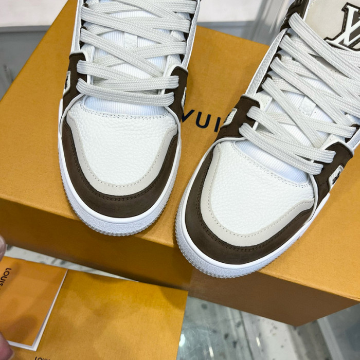 lovt sneaker