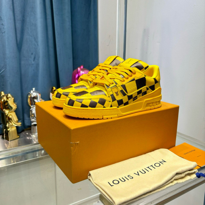 lovt sneaker