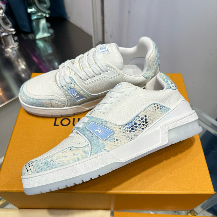 lovt sneaker