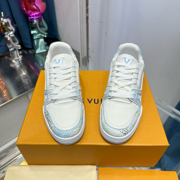lovt sneaker