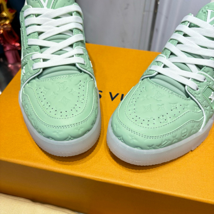 lovt sneaker