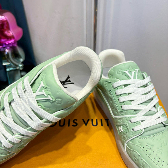 lovt sneaker