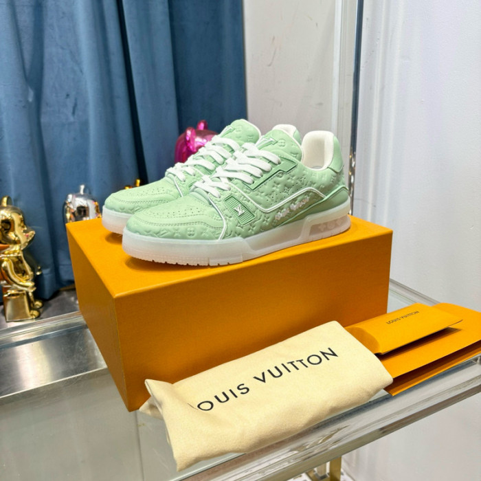lovt sneaker