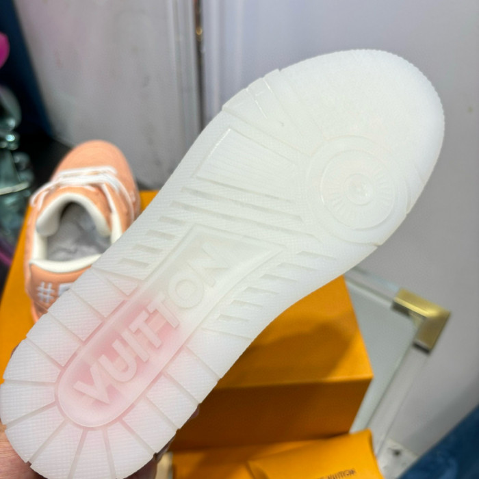 lovt sneaker