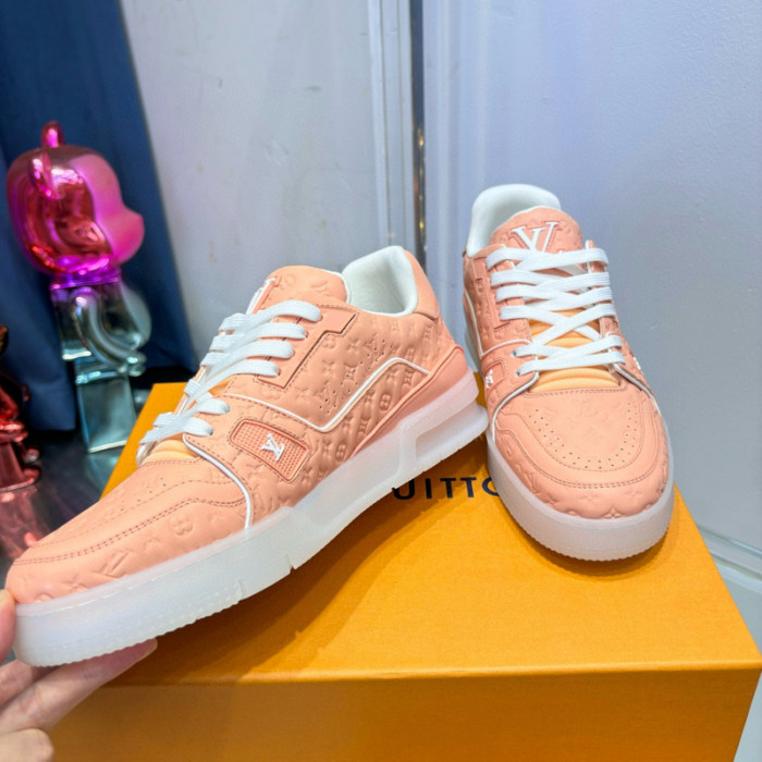 lovt sneaker