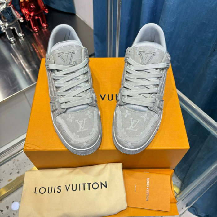 lovt sneaker