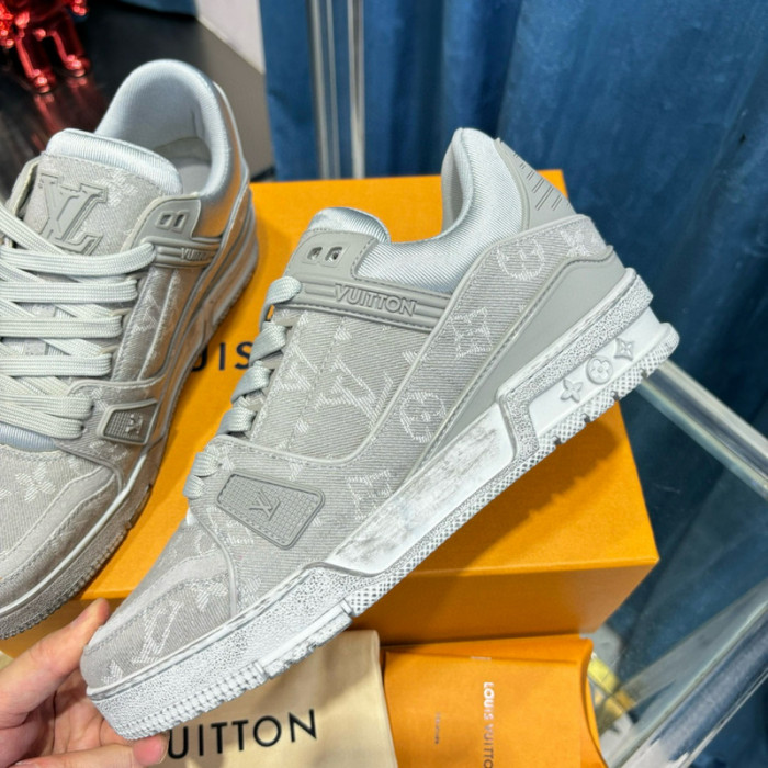 lovt sneaker