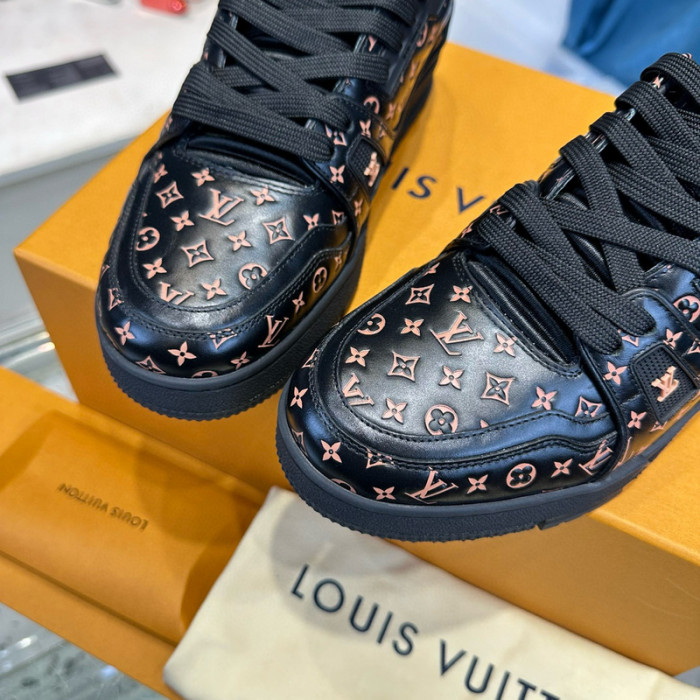 lovt sneaker