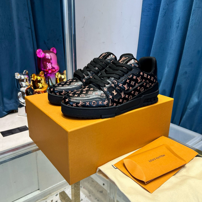 lovt sneaker