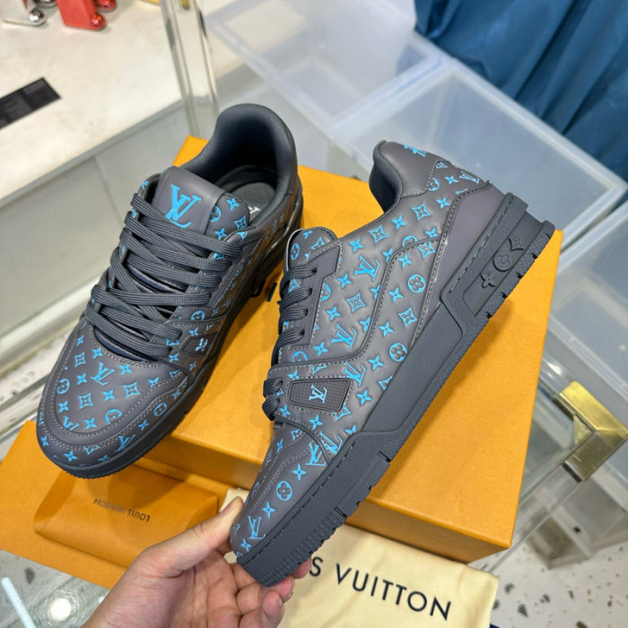 lovt sneaker