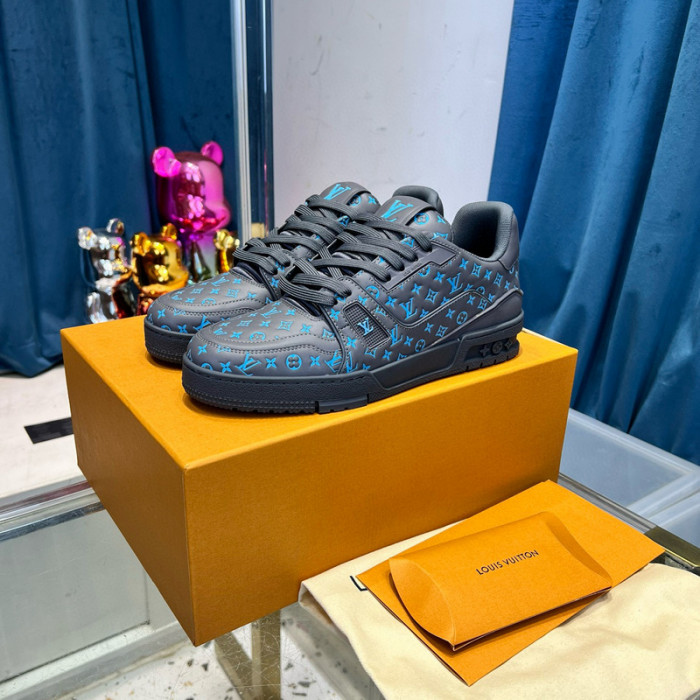 lovt sneaker