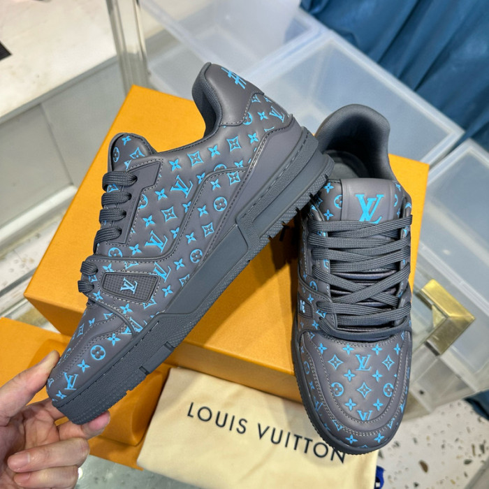 lovt sneaker