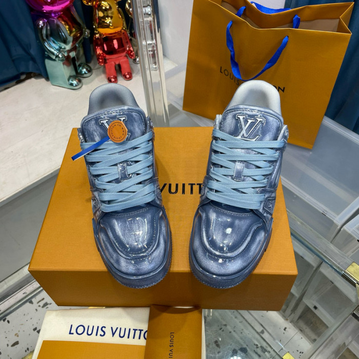 lovt sneaker