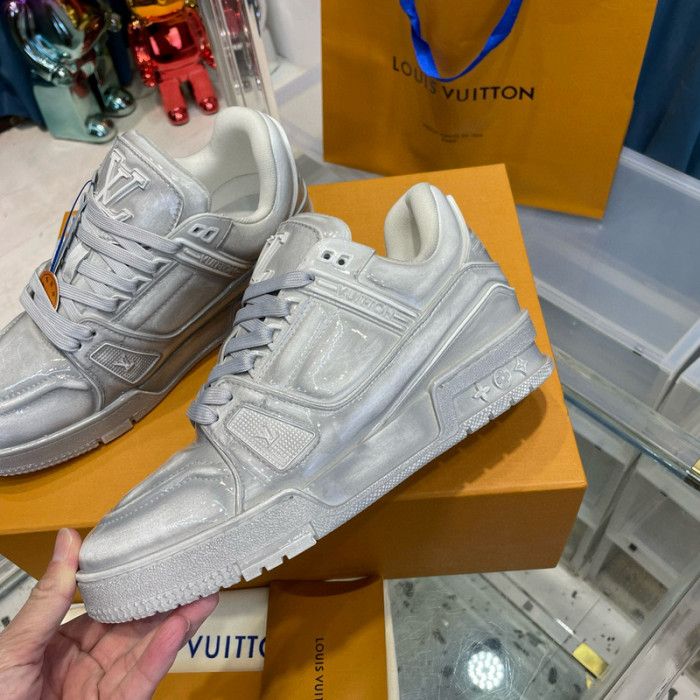 lovt sneaker