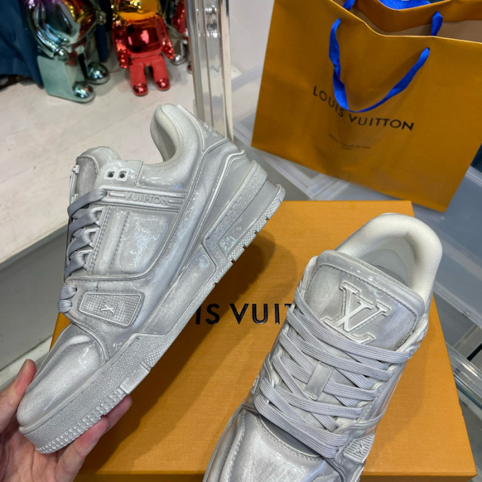 lovt sneaker