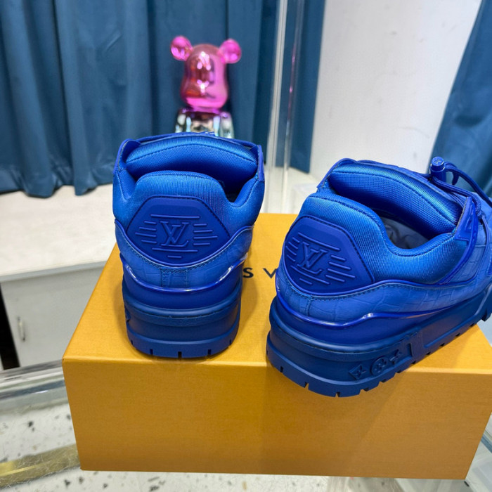 lovt sneaker