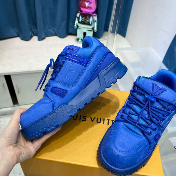 lovt sneaker